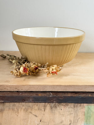 TG Green Vintage Fluted Mixing Bowl