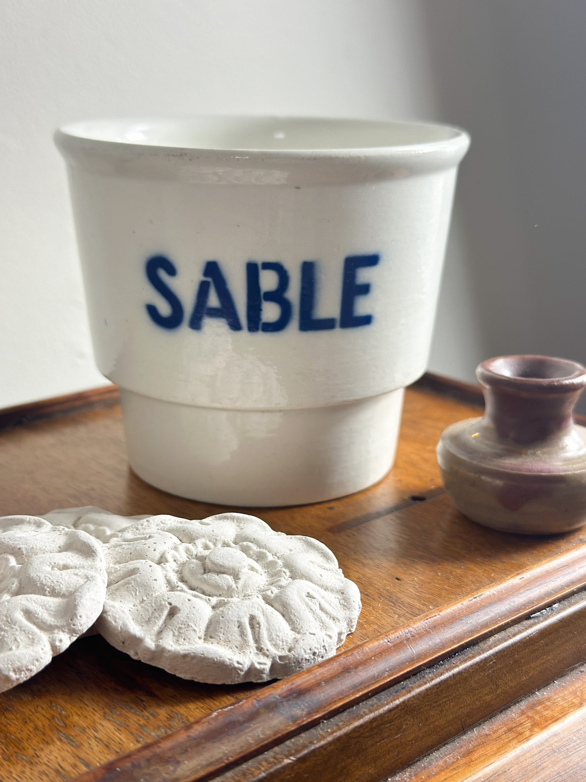 Vintage French "Sable" ceramic pot