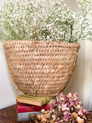 French wicker harvesting basket / planter basket