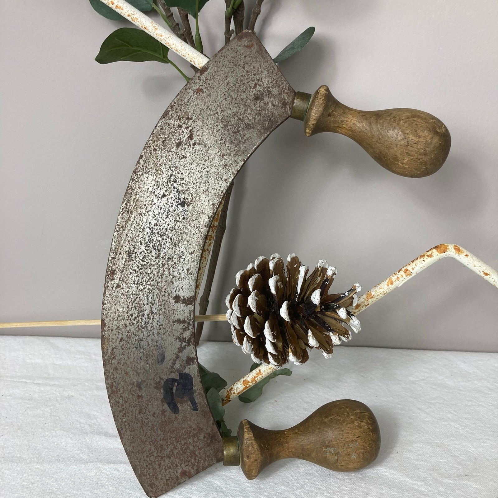 Vintage mezzaluna herb chopper